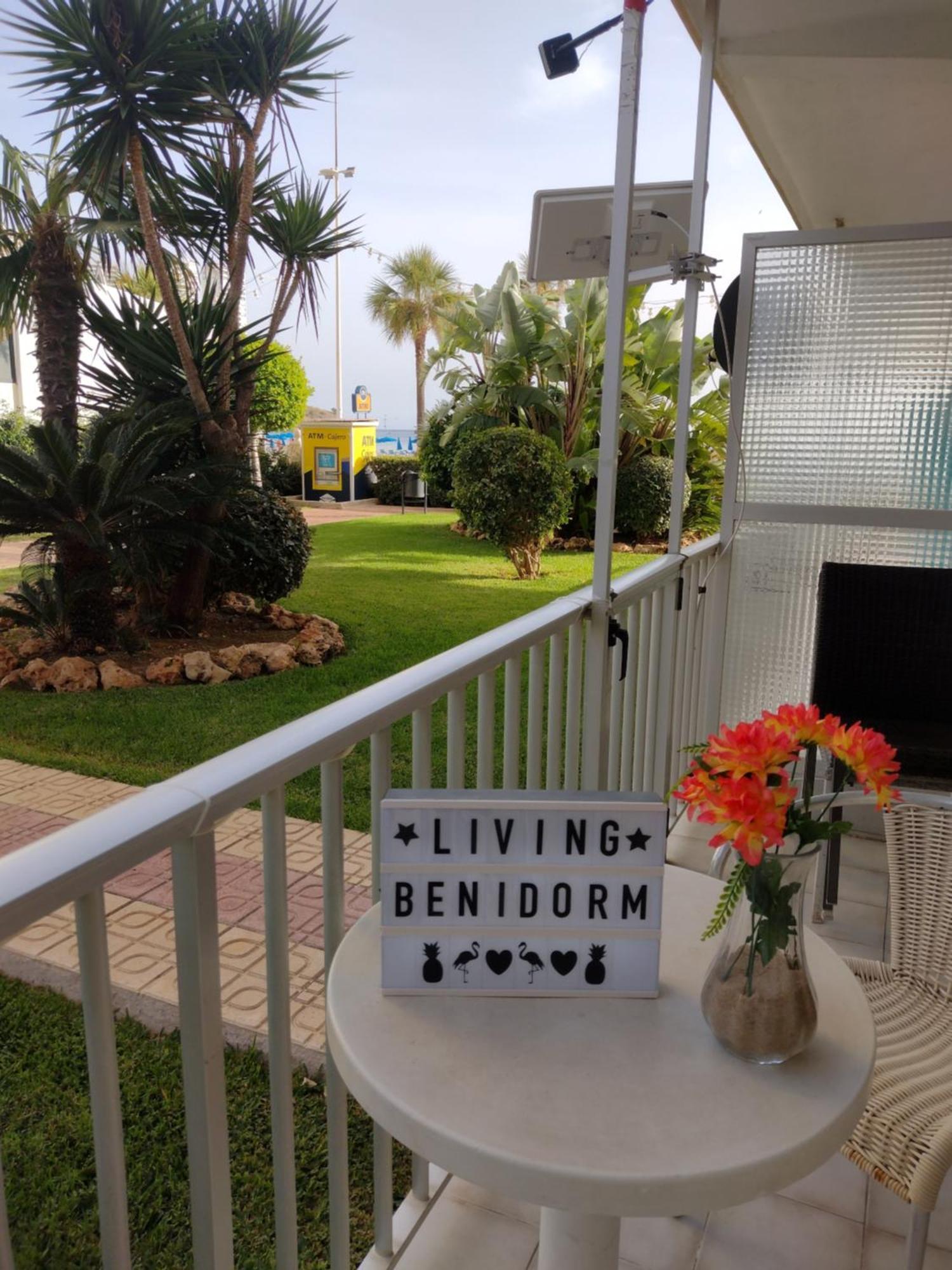 Living Benidorm. Playa Levante Eksteriør billede