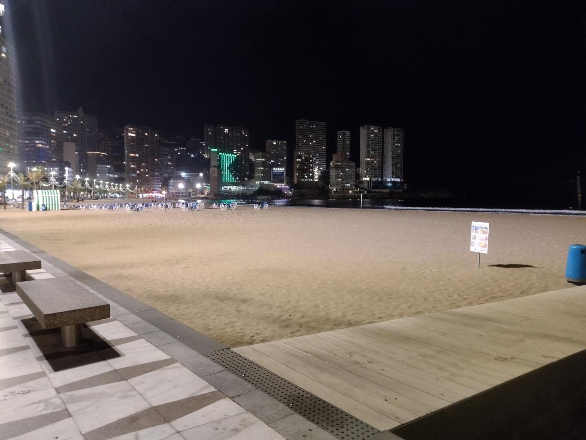 Living Benidorm. Playa Levante Eksteriør billede